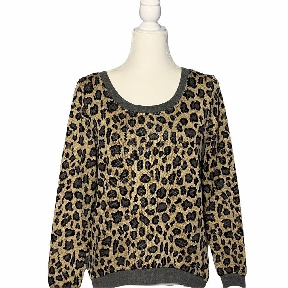 Ya Ya Club L Leopard Print Scoop Neck Sweater
